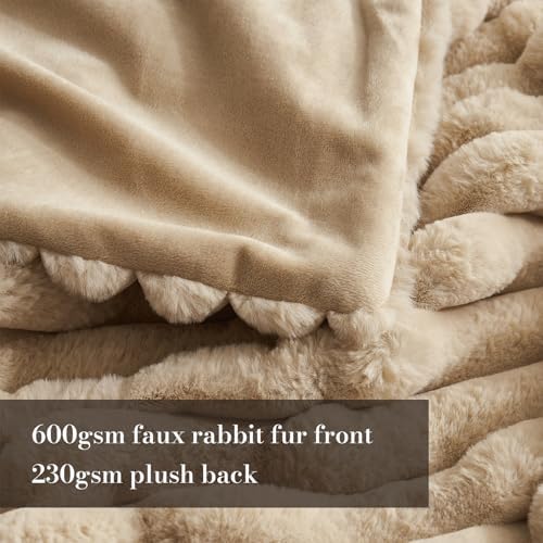 Amélie Home Soft Striped Faux Fur Throw Blanket for Couch, Beige