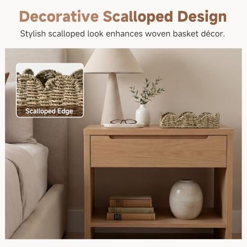 StorageWorks Small Wicker Scalloped Trays, Natural Seagrass Serving