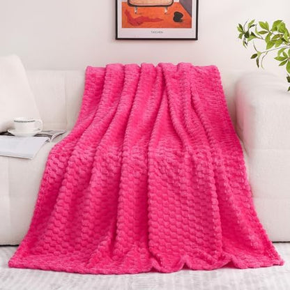 Puncuntex Hot Pink Throw Blanket 50"×60" Gifts for Mom Fuzzy 3D