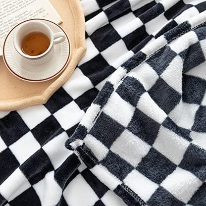 LOMAO Throw Blankets Flannel Blanket with Checkerboard Grid Pattern