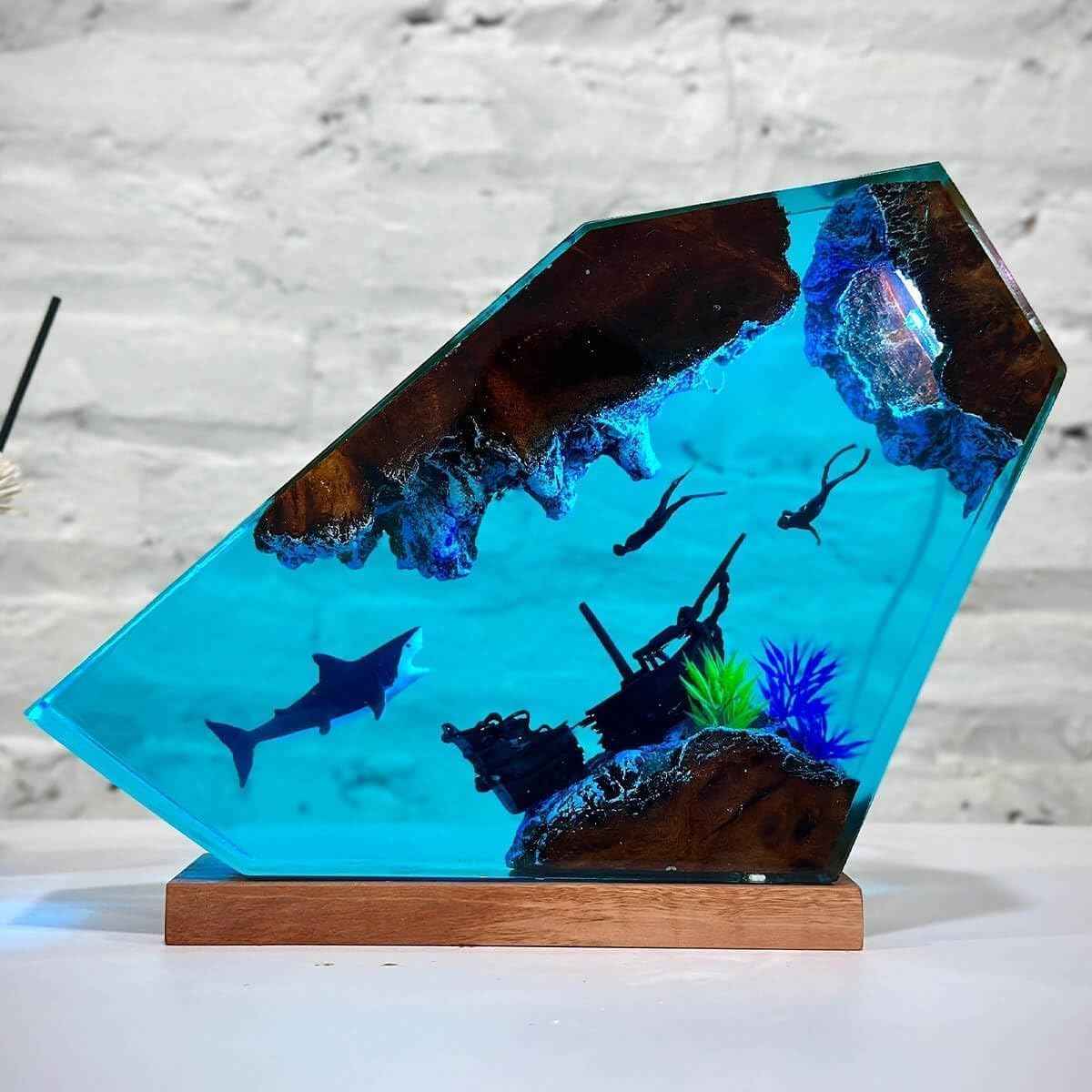 Shark Ocean Resin Lamp, Handmade Resin Night Light for Home Office Decor | Multi-Color LED Light with USB Port, Shark Gifts for Men & Women, Unique Ocean Marine Biology Gifts for Him & Her (6"x4")