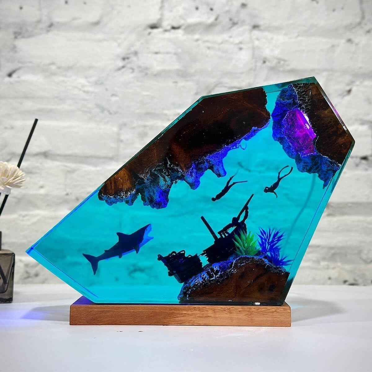 Shark Ocean Resin Lamp, Handmade Resin Night Light for Home Office Decor | Multi-Color LED Light with USB Port, Shark Gifts for Men & Women, Unique Ocean Marine Biology Gifts for Him & Her (6"x4")