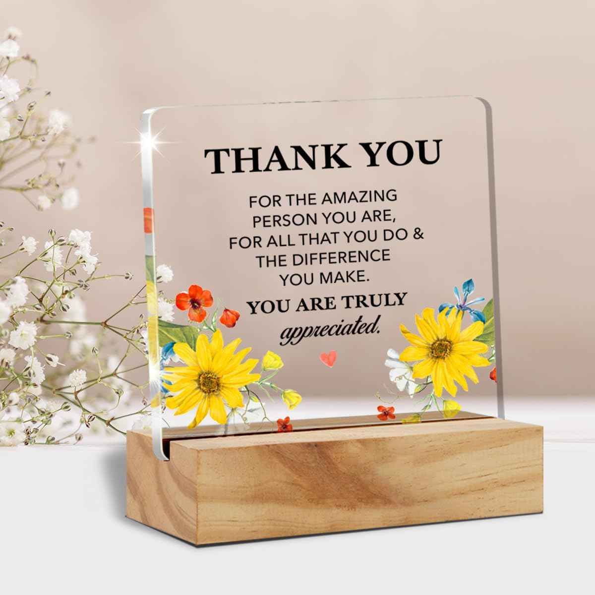 Thank You Appreciation Gifts for Women Coworkers Sign Desk Decor | Inspirational Gifts for Employee, Teacher, Boss, Nurse, Hostess Mom, Thankful Home Office Desk Decor, Acrylic, 4 x 4 Inches
