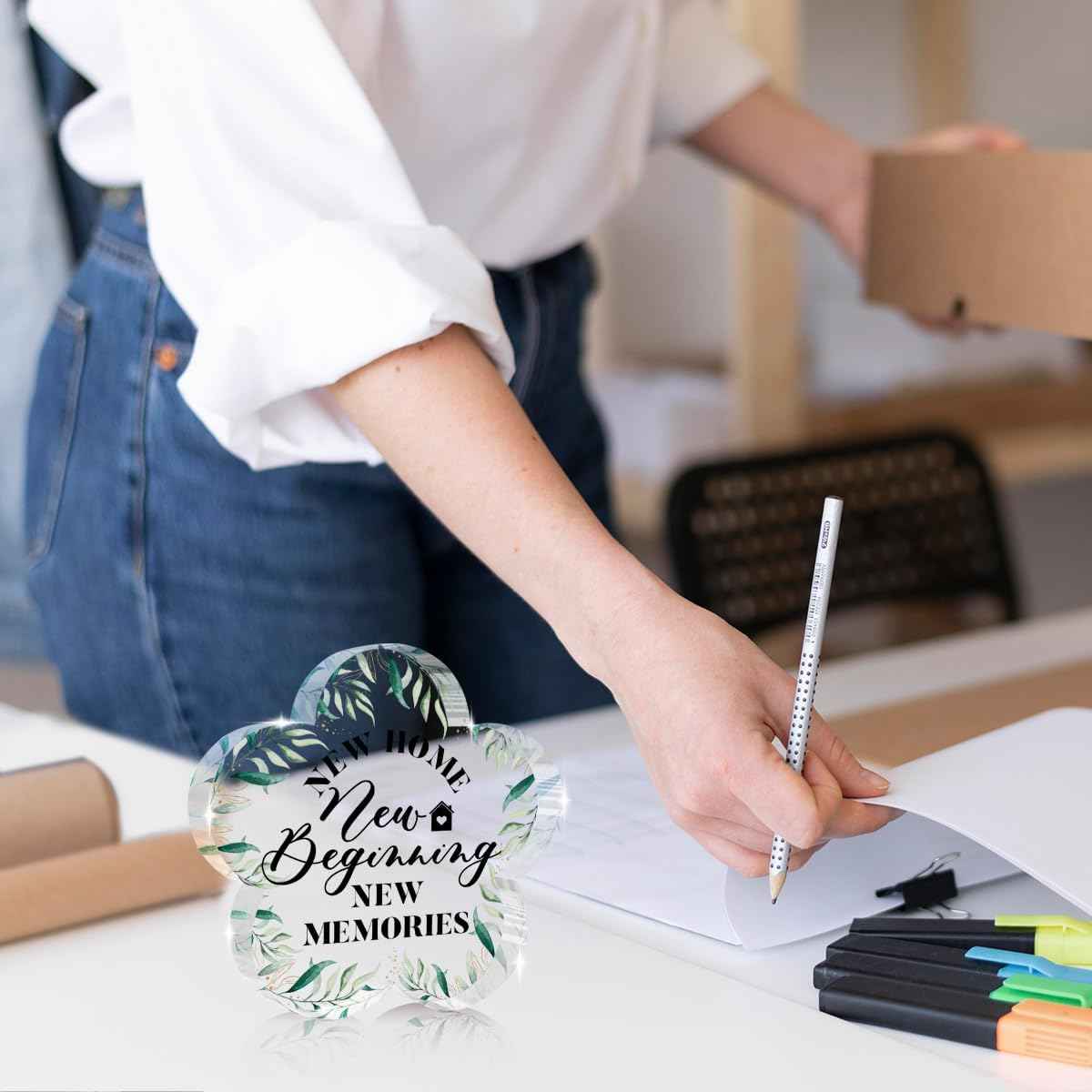 House Warming Gifts, Best Housewarming Gifts, Flower Shape Acrylic Sign | Affirmations Funny New Home New Memories Ideas Acrylic Sign Home Living Room Shelf Desk Decoration Gifts