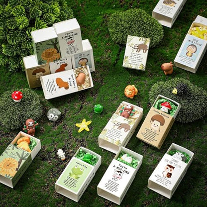 Cinnvoice 30 Set Employee Appreciation Gifts, Resin Decor, Various