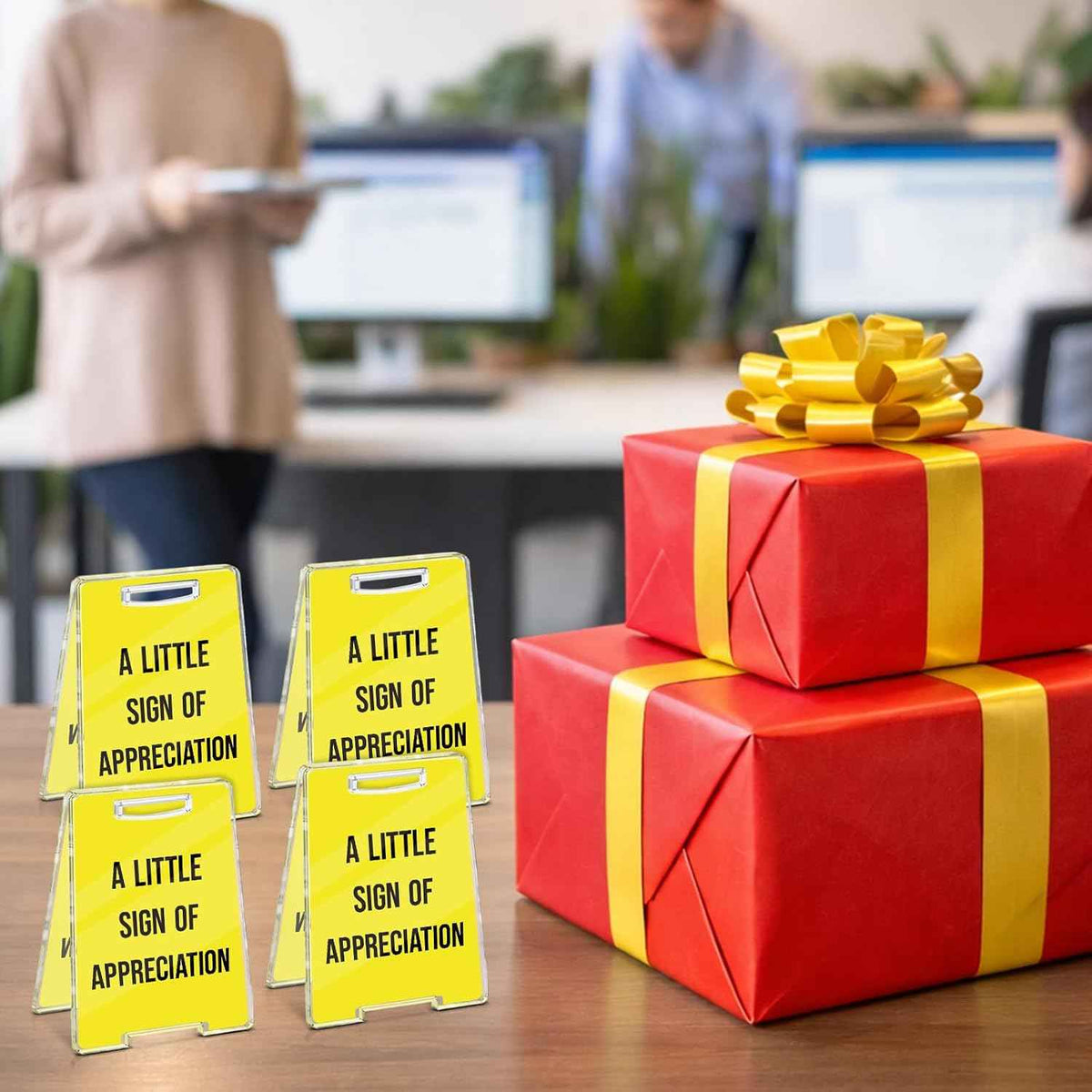 4 Pcs Appreciation Gifts for Employee Coworker Team | Thank You Gifts for Women Men Friends, Bulk a Little Sign of Appreciation Home Office Desk Acrylic Sign Decor