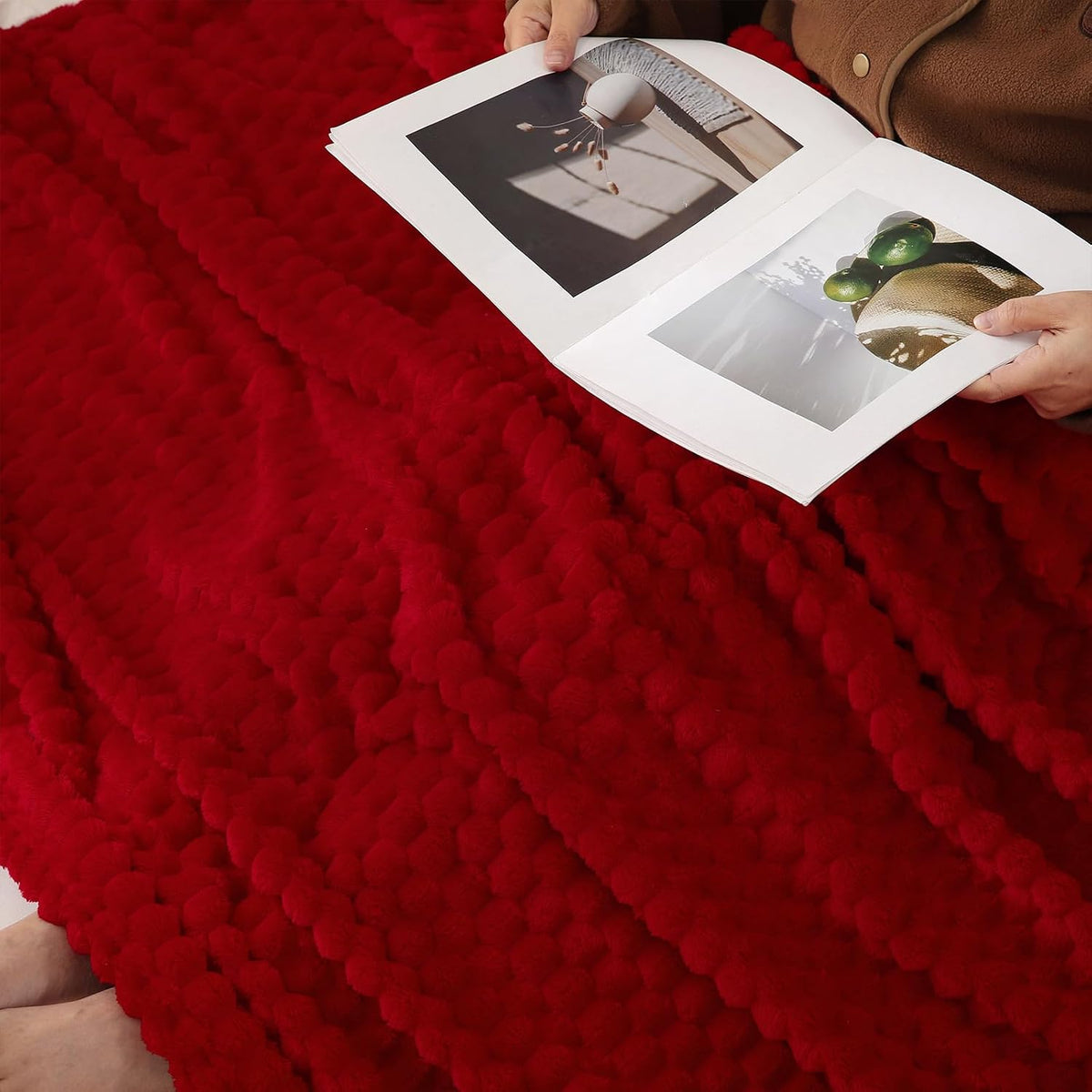 Red Jacquard Fleece Throw Blanket