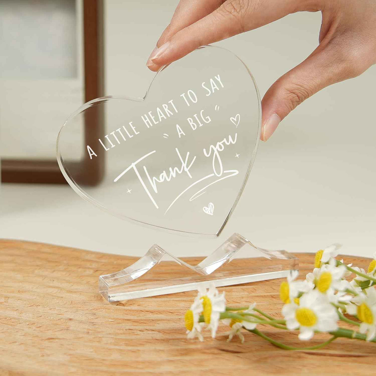 Thank You Gifts for Women, Men, Teacher Appreciation Gifts | Administrative Professional Day, Heart-Shaped Acrylic Desk Decor, Volunteer Nurse Employee Coworker Boss Appreciation