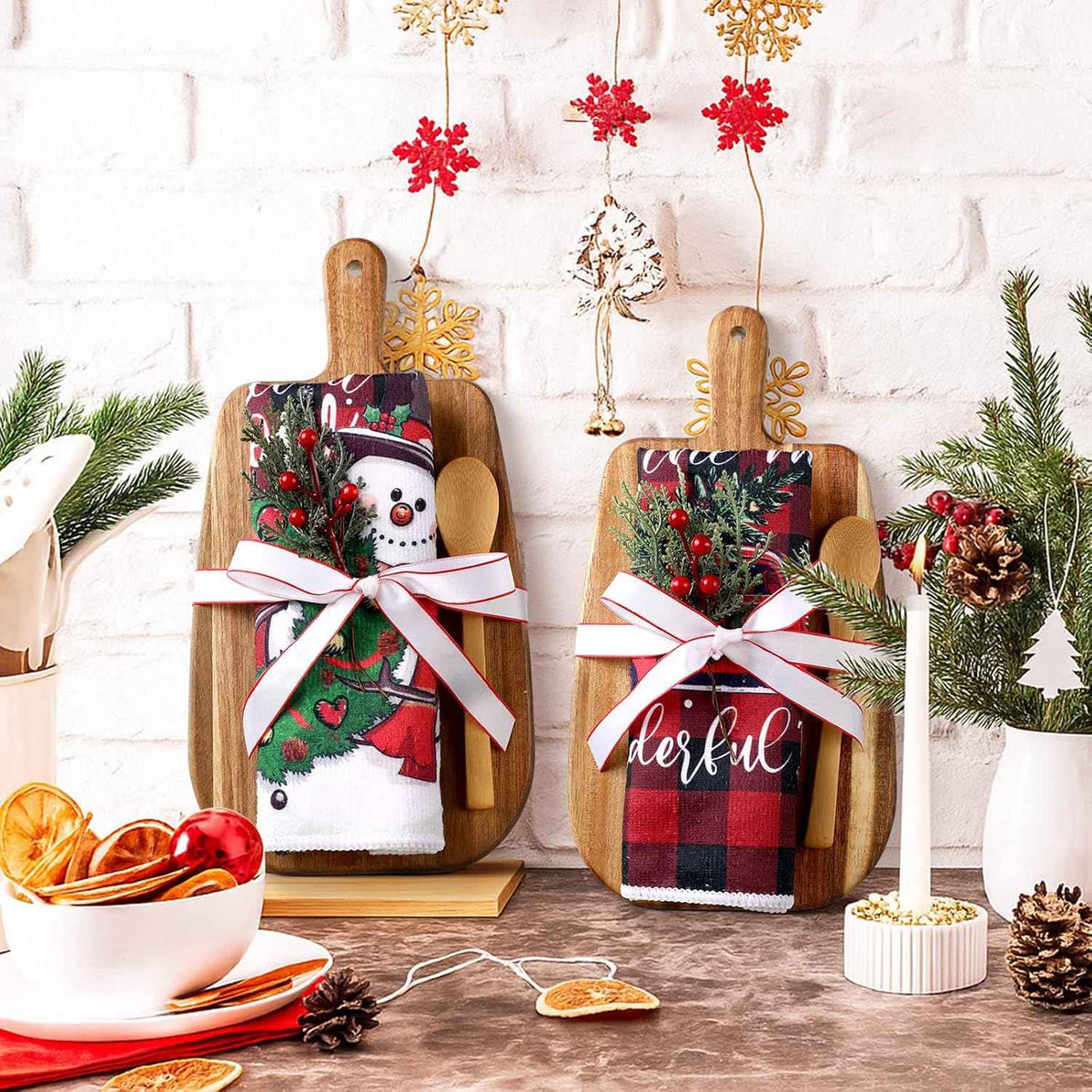Fanfanwin 6 Sets Christmas Kitchen Gifts Pine Branches Acacia Cutting Board Cooking Spoon Towel Ribbon for Xmas Decoration Friends Family Client Homeowner Apartment Closing Housewarming Favors
